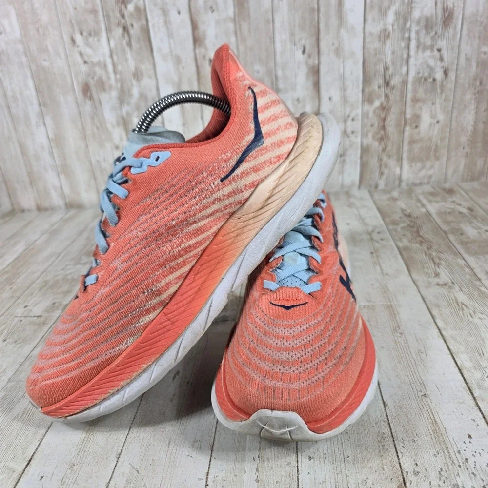 Hoka One One ignite your